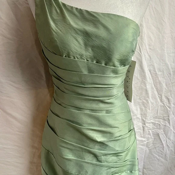 VINTAGE w/ TAGS (90s-00s) Bill Levkoff Formal Bridesmaid Sample Gown - Picture 2 of 13